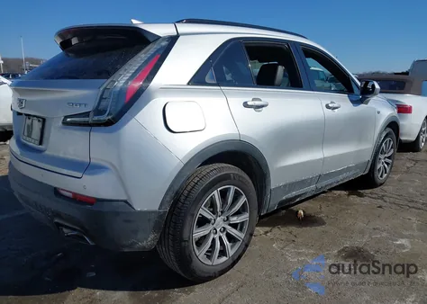 2019 Cadillac Xt4 Sport z USA, uszkodzony, nr VIN 1GYFZER47KF148613